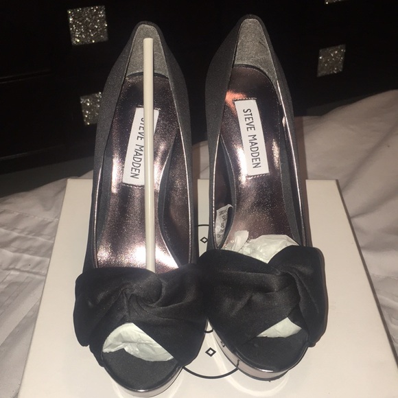 STEVE MADDEN BONNIE PUMPS SIZE 7 M width - Picture 3 of 8